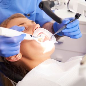 CIRUGIA_DENTAL_IMA01 Cirugía dental